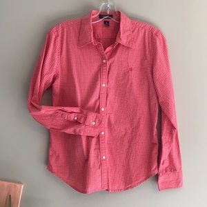 CHAPS Men’s SZ M long sleeved red dress shirt